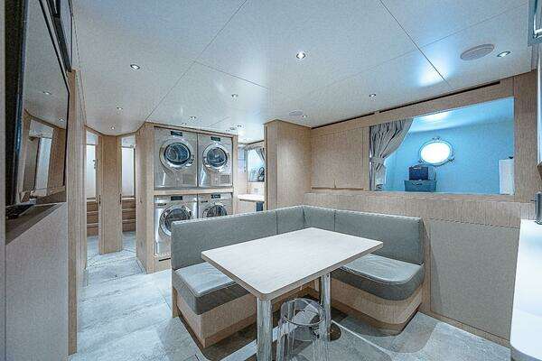 Sanlorenzo SD118 Yacht For Sale