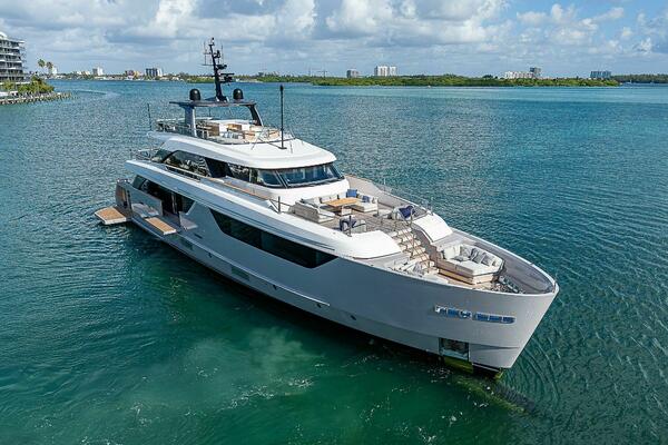 THE WOLF 118ft Sanlorenzo Yacht For Sale