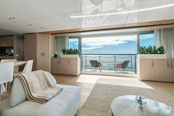 Sanlorenzo SD118 Yacht For Sale