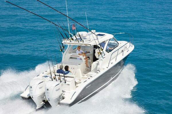 32ft Pursuit Yacht For Sale