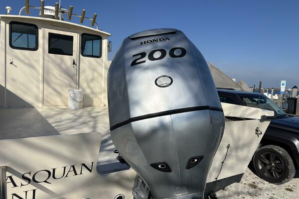 SEA HAWK 25ft Parker Yacht For Sale