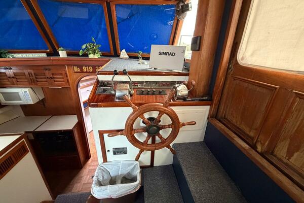 Sunset Magic III 38ft Golden Star Yacht For Sale