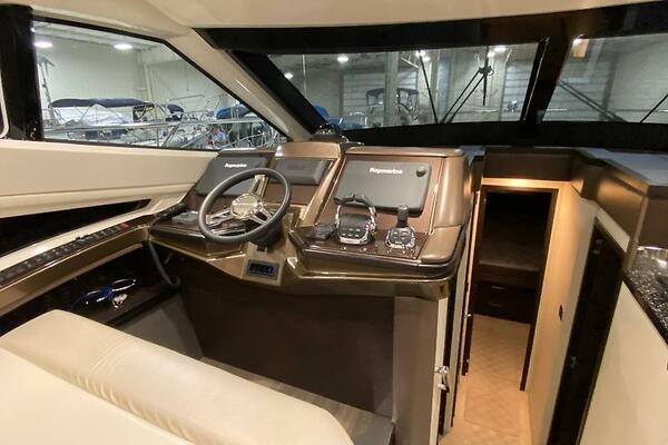 Inconseavable 50ft Marquis Yacht For Sale