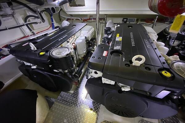 Inconseavable 50ft Marquis Yacht For Sale