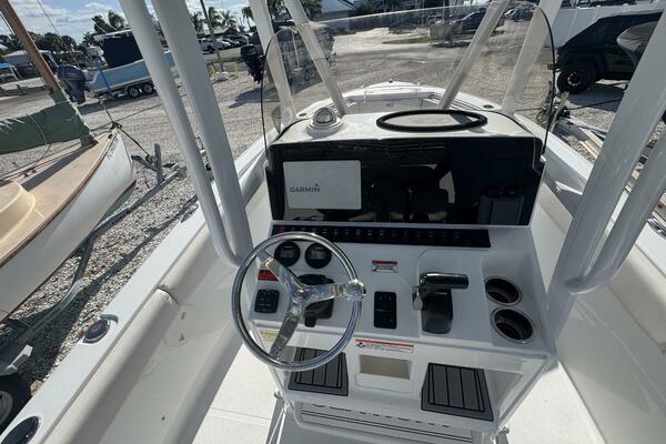 21ft Sea Hunt Yacht For Sale