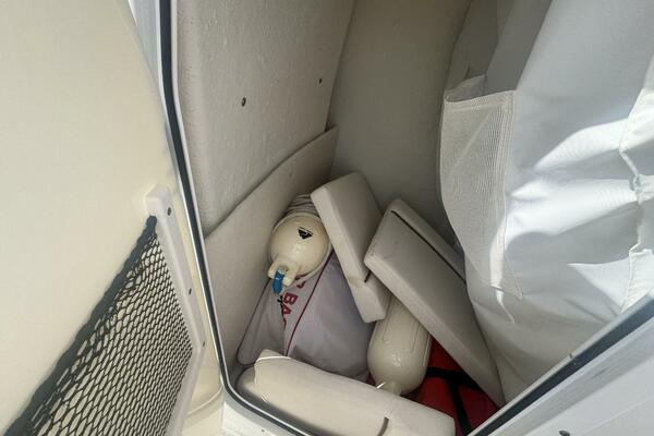 21ft Sea Hunt Yacht For Sale