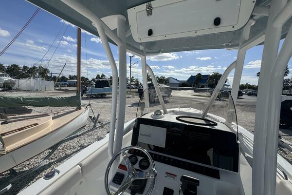 21ft Sea Hunt Yacht For Sale