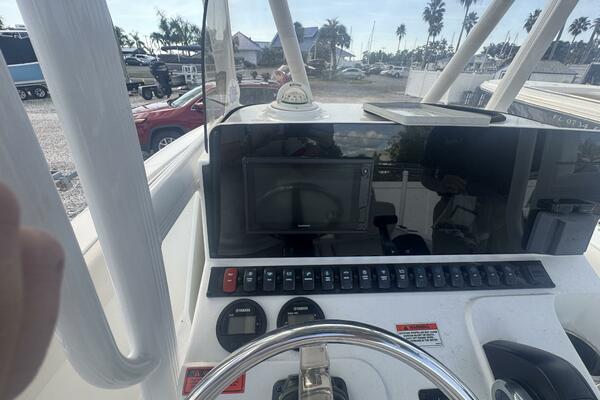 21ft Sea Hunt Yacht For Sale