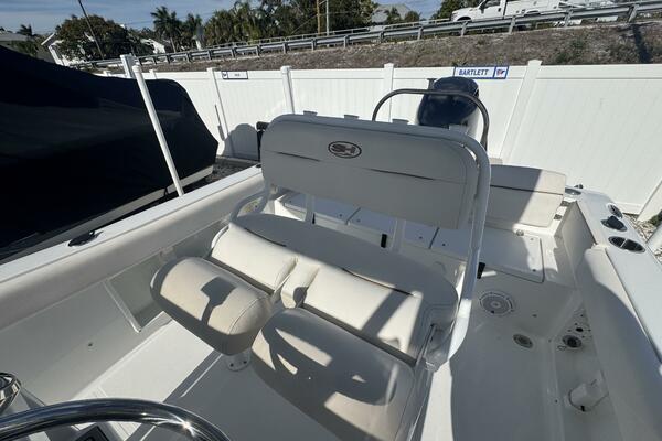 21ft Sea Hunt Yacht For Sale