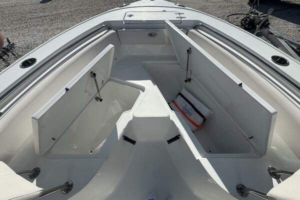 21ft Sea Hunt Yacht For Sale