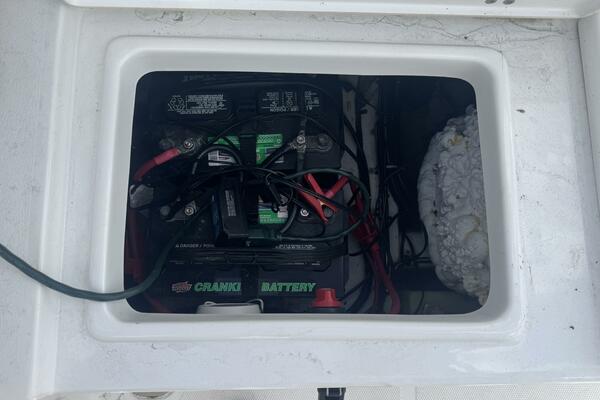 21ft Sea Hunt Yacht For Sale