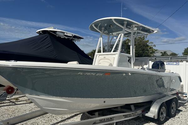 21ft Sea Hunt Yacht For Sale