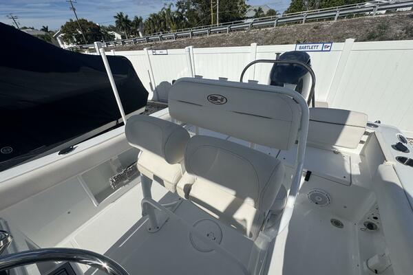 21ft Sea Hunt Yacht For Sale