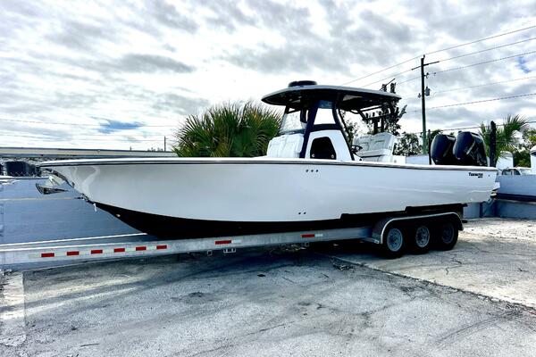 31ft Tidewater Yacht For Sale