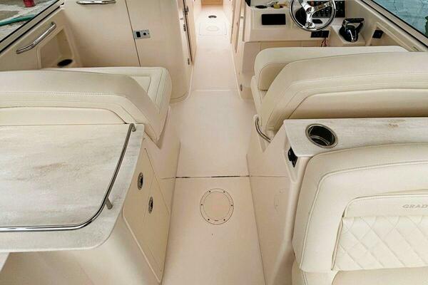 Sweetness 28ft Grady White Yacht For Sale