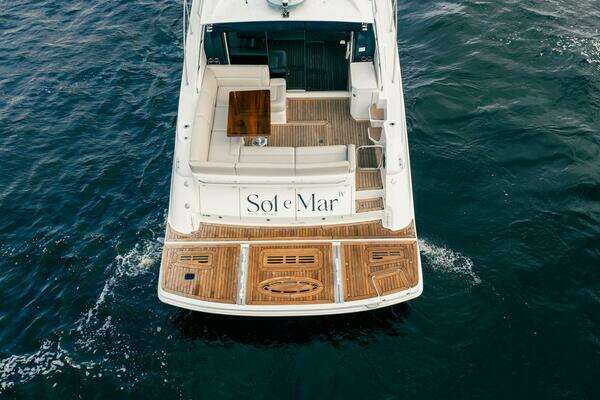 Sea Ray 510 Sundancer Yacht For Sale
