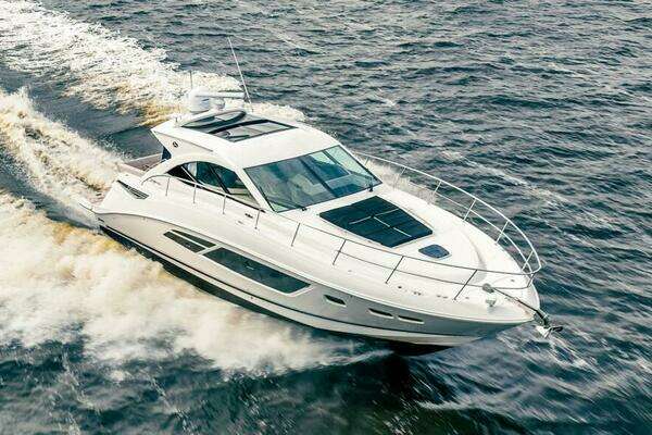Photo of the 2015 Sea Ray 510 Sundancer "SOL E Mar IV"