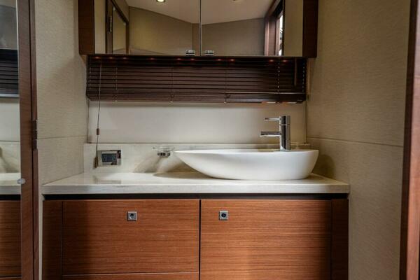 SOL E Mar IV 51ft Sea Ray Yacht For Sale