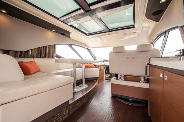 SOL E Mar IV 51ft Sea Ray Yacht For Sale