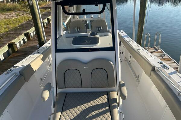 28ft Sportsman Yacht For Sale