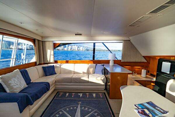 Post Convertable Yacht For Sale