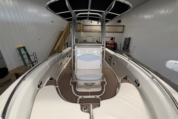 22ft Robalo Yacht For Sale