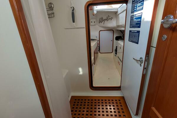 UBIQUITOUS 46ft Outbound Yacht For Sale