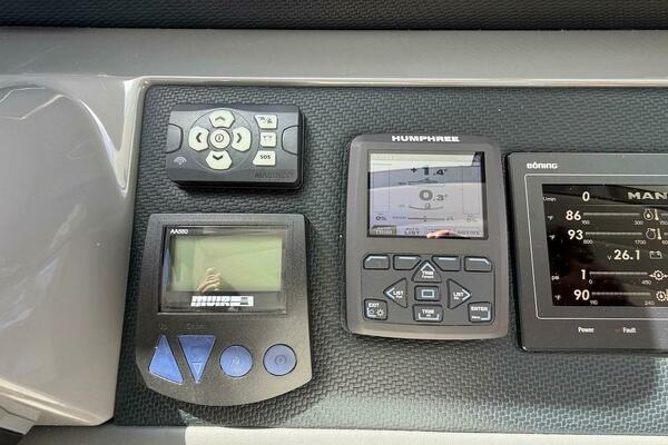 49ft Riviera Yacht For Sale