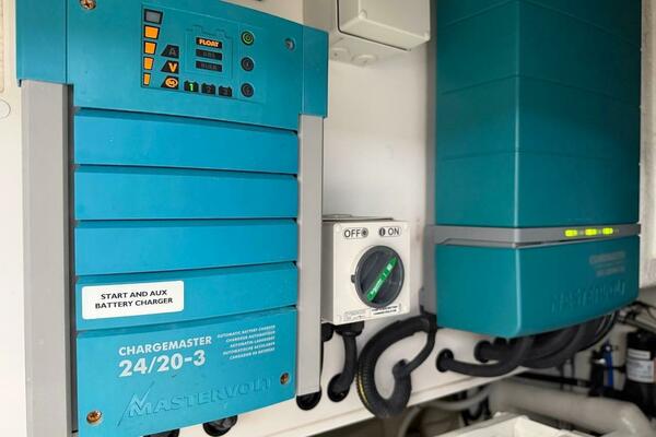 49ft Riviera Yacht For Sale