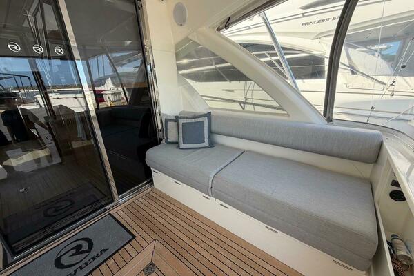 49ft Riviera Yacht For Sale