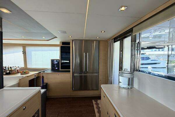 Aquila 54 Yacht For Sale