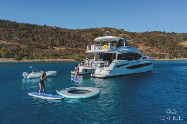 54ft Aquila Yacht For Sale