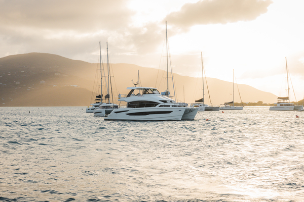 54ft Aquila Yacht For Sale