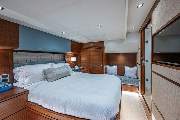 EAST BY SOUTH  54ft Summit Yacht For Sale