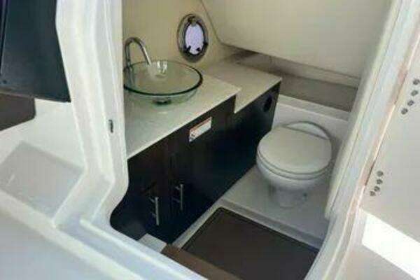 Photo of the 2016 Regal 3200 Bowrider