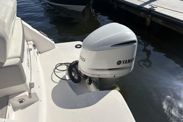 26ft Regal Yacht For Sale