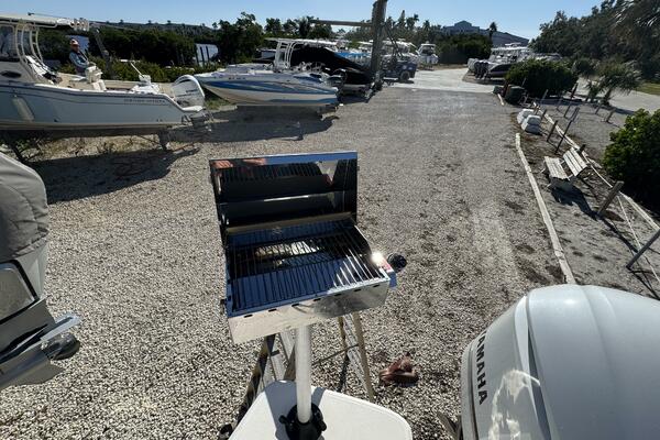 26ft Regal Yacht For Sale