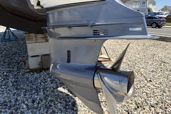 26ft Regal Yacht For Sale