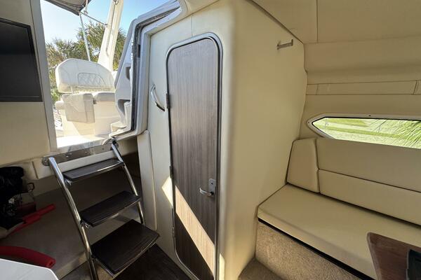 26ft Regal Yacht For Sale