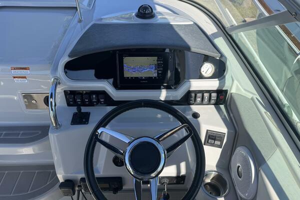 26ft Regal Yacht For Sale