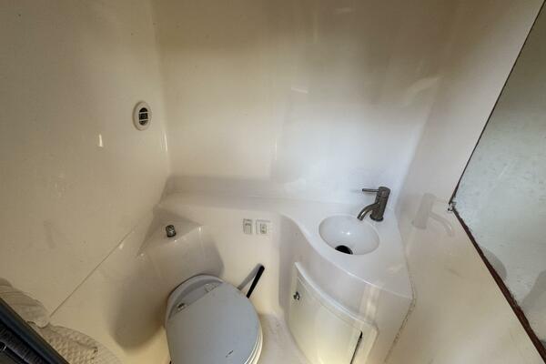 26ft Regal Yacht For Sale