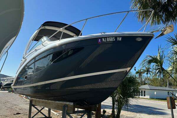 26-ft-Regal-2021-26 XO- Bradenton Florida United States  yacht for sale
