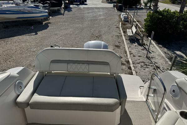 26ft Regal Yacht For Sale