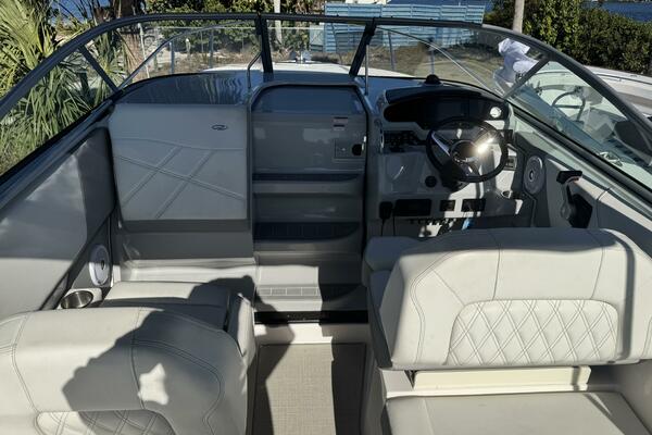 26ft Regal Yacht For Sale