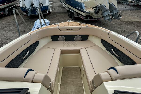 28ft Chris Craft Yacht For Sale