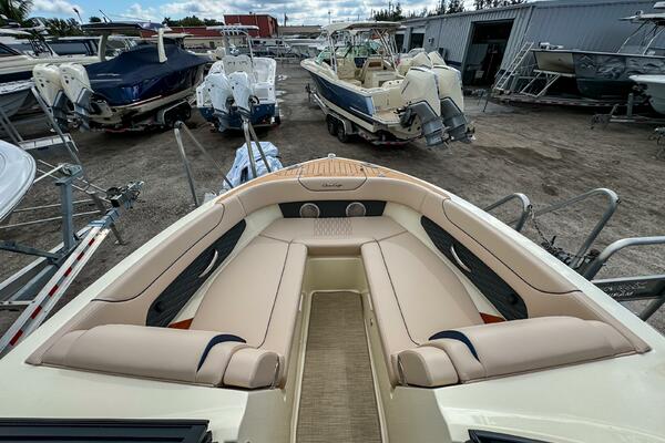 28ft Chris Craft Yacht For Sale
