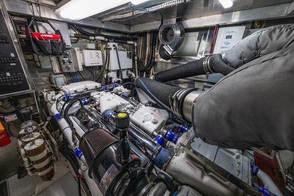 First Home 92ft Cheoy Lee Yacht For Sale