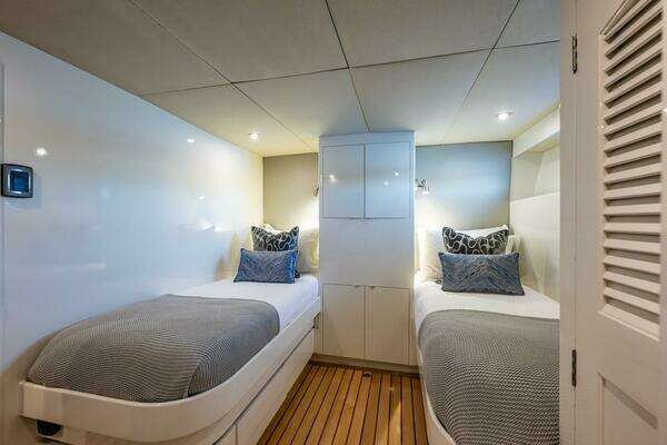 Cheoy Lee 92 Yacht For Sale