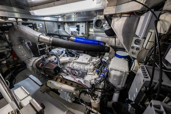 First Home 92ft Cheoy Lee Yacht For Sale