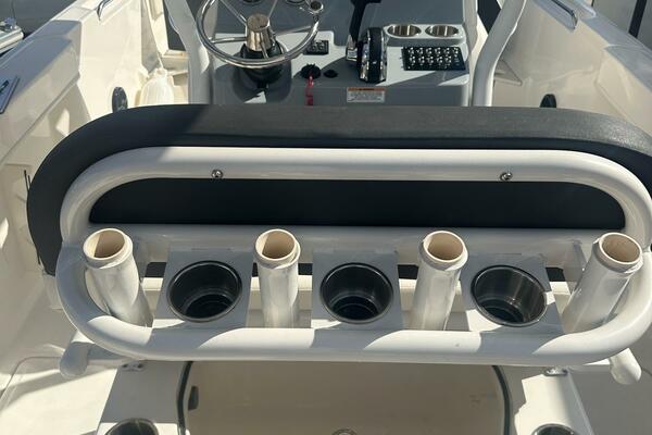 24ft Bayliner Yacht For Sale